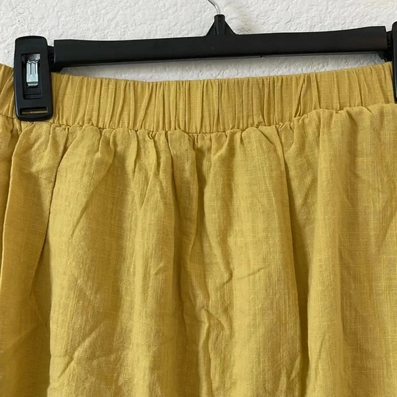 EUC | Shein | Elastic Waist Pull on Skirt with Buttons | Gold | Sz S - Picture 5 of 8